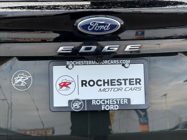Certified 2024 Ford Edge Titanium w/ Equipment Group 301A image 39