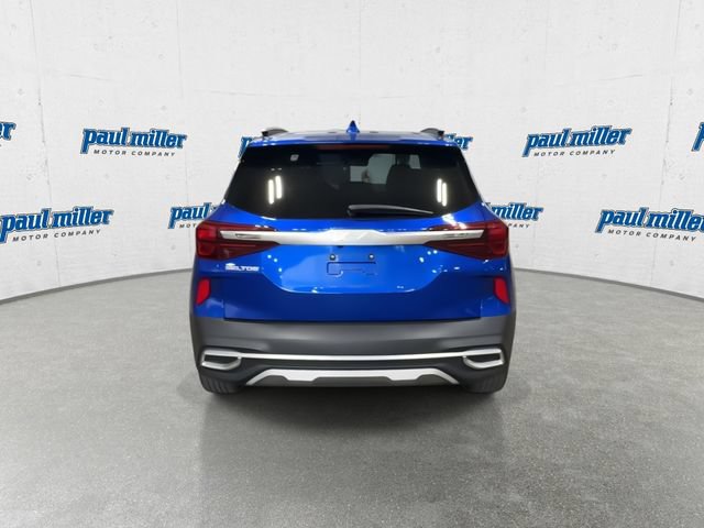 Used 2023 Kia Seltos EX AWD/4WD image 9
