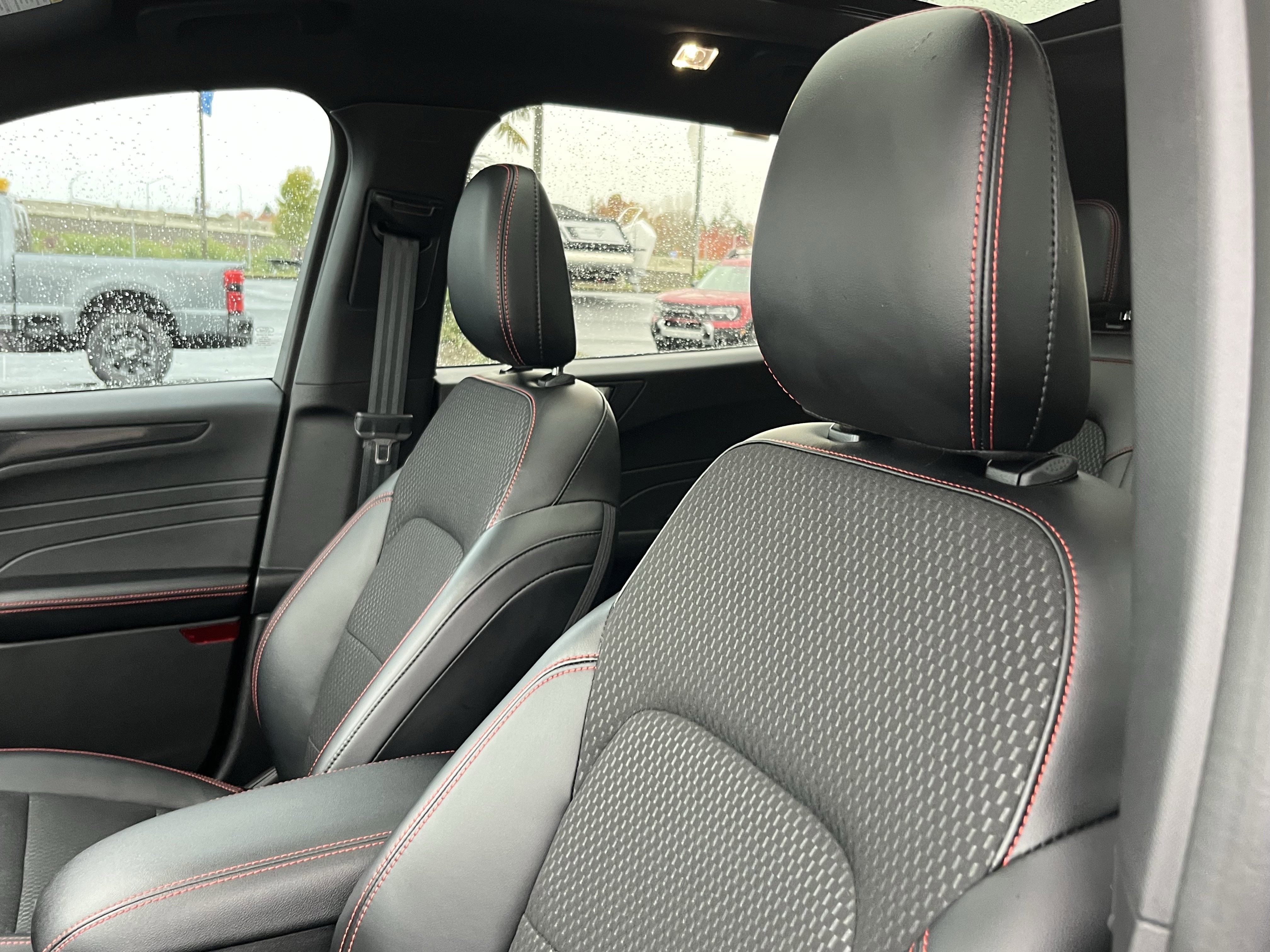 Certified 2023 Ford Escape ST-Line Select w/ Tech Pack #2 image 20