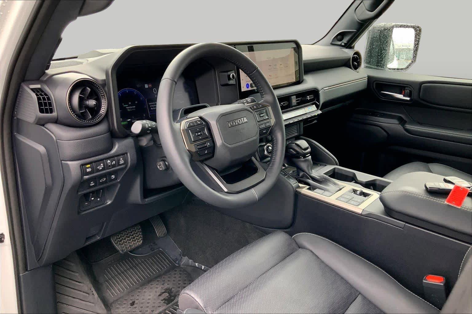 Used 2025 Toyota Land Cruiser w/ Premium Package AWD/4WD image 17