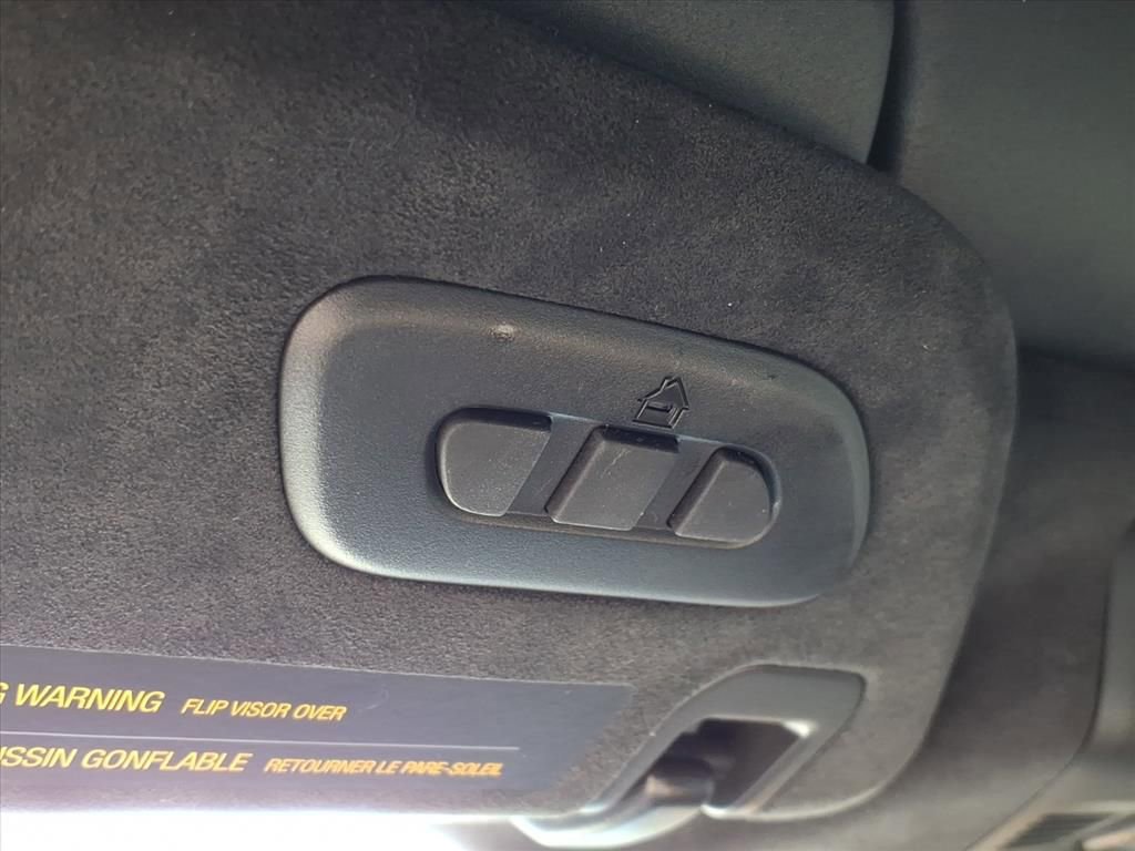 Used 2023 Chevrolet Corvette Stingray Premium Cpe w/ Z51 Performance Package image 22