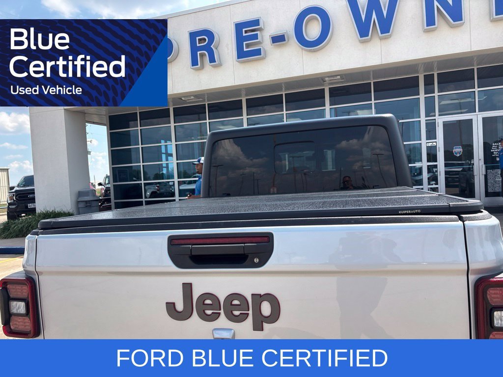 Used 2023 Jeep Gladiator Rubicon w/ LED Lighting Group AWD/4WD image 9