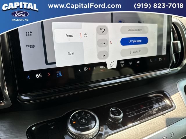 Certified 2025 Ford Expedition Max Platinum w/ Driver's Package AWD/4WD image 30