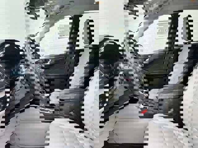 Certified 2023 Ford Escape Platinum image 8