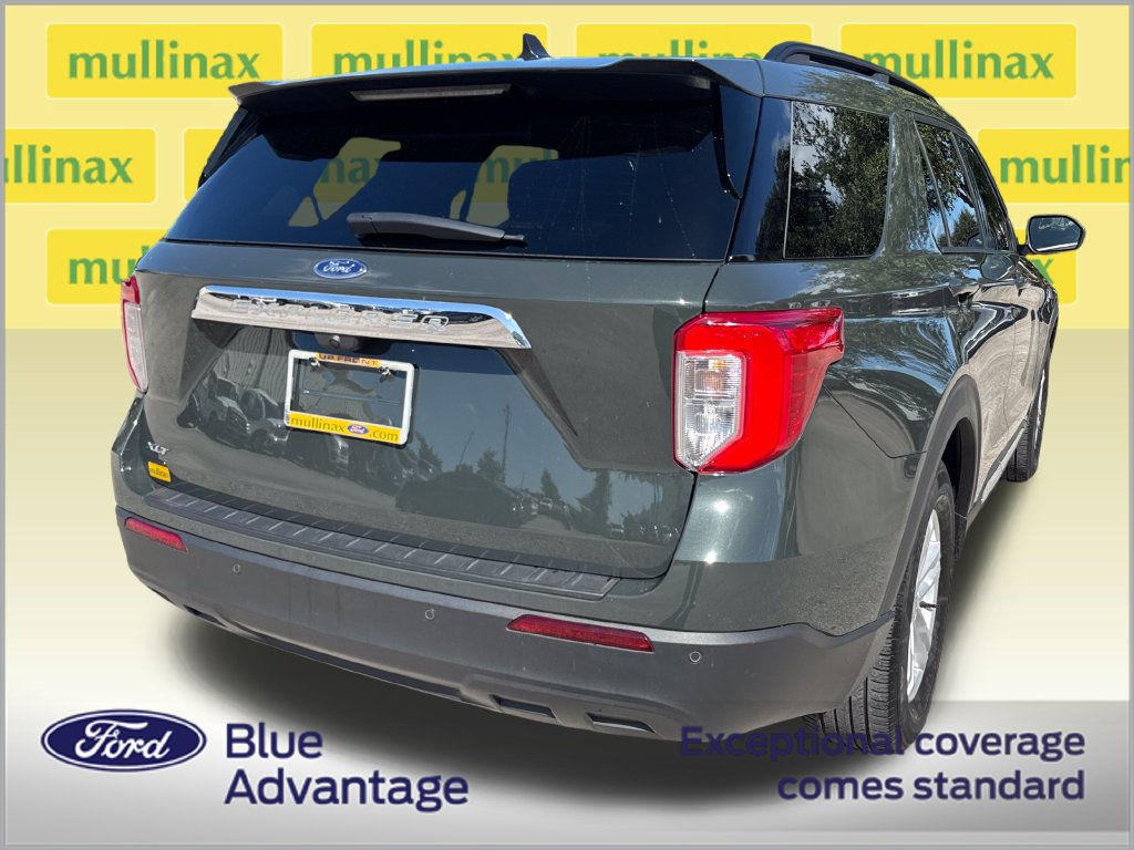Certified 2023 Ford Explorer XLT RWD image 4