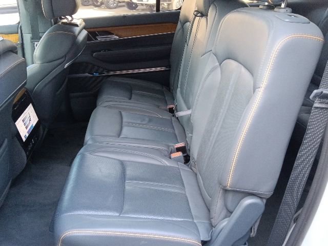 Used 2022 Jeep Grand Wagoneer Series II w/ Premium Group II AWD/4WD image 28
