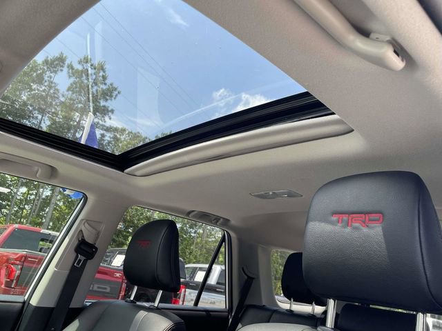 Used 2024 Toyota 4Runner TRD Off-Road Premium w/ Moonroof Package AWD/4WD image 10