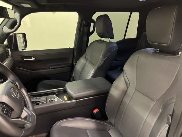 Used 2024 Lexus GX 550 w/ Accessory Package (Z1) AWD/4WD image 8