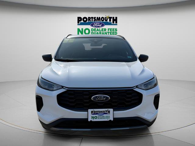 Certified 2025 Ford Escape ST-Line w/ Tech Pack #1 AWD/4WD image 10