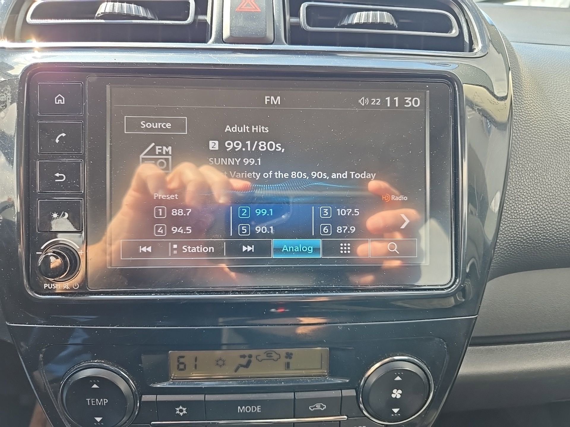 Used 2022 Mitsubishi Mirage ES image 29