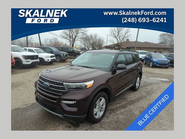 Certified 2023 Ford Explorer XLT w/ Equipment Group 202A image 7