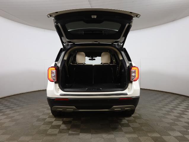 Certified 2020 Ford Explorer XLT w/ Equipment Group 202A image 24