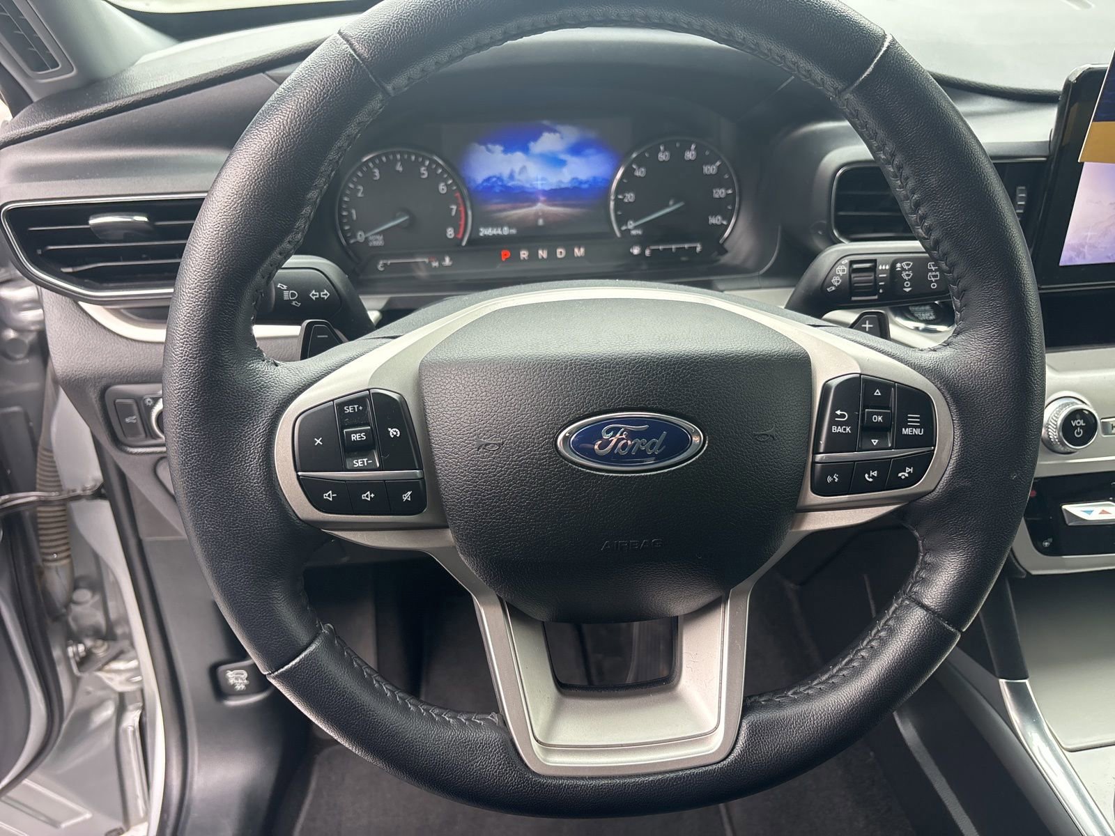 Certified 2021 Ford Explorer XLT w/ Equipment Group 202A image 19