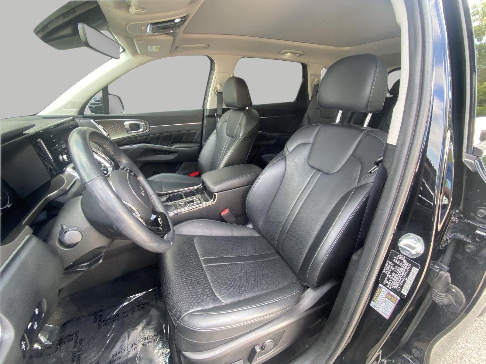 Used 2023 Kia Sorento SX AWD/4WD image 10
