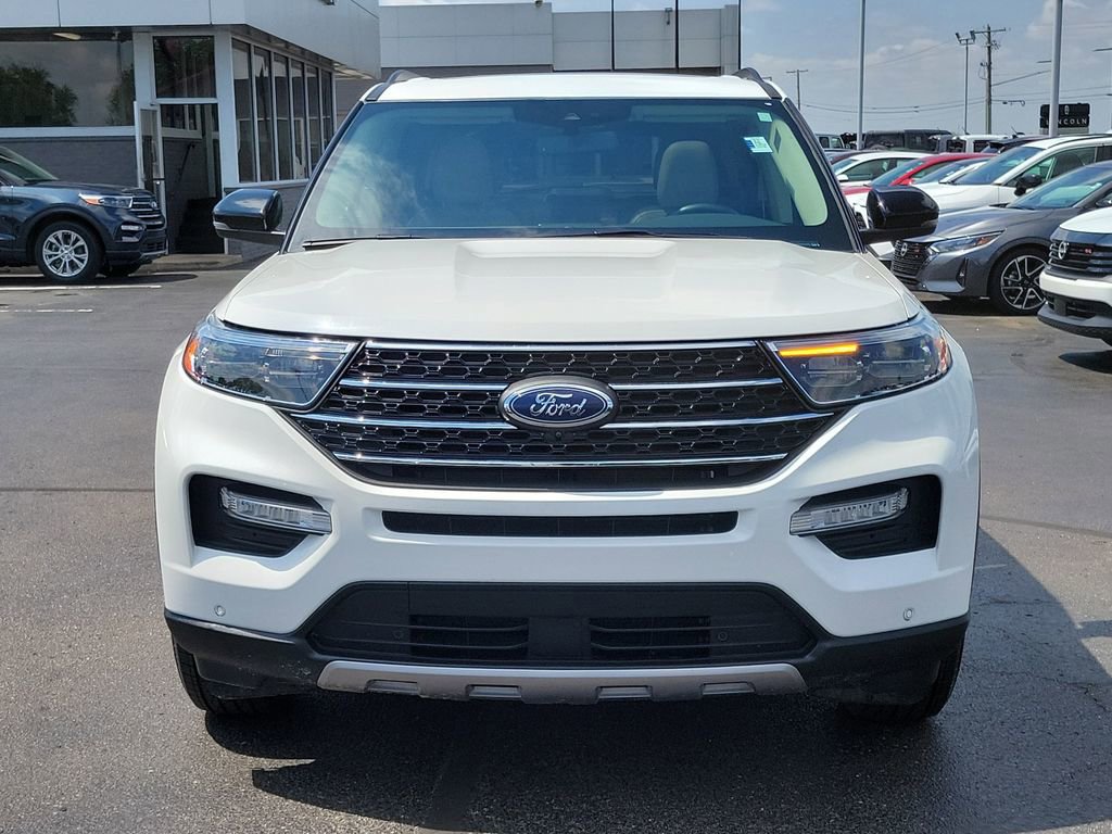 Certified 2023 Ford Explorer XLT w/ Equipment Group 202A AWD/4WD image 8