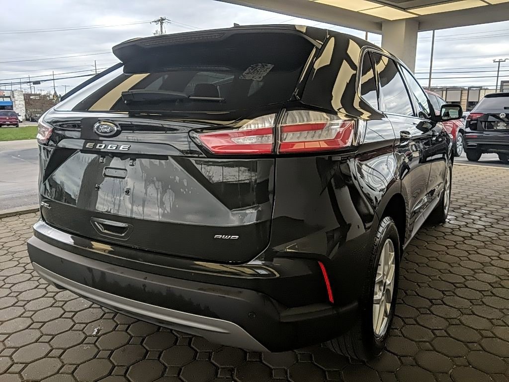 Certified 2023 Ford Edge SEL AWD/4WD image 6