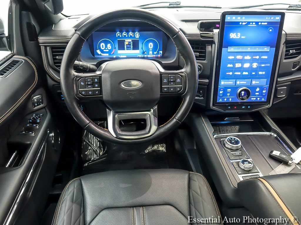 Certified 2023 Ford Expedition Platinum AWD/4WD image 15