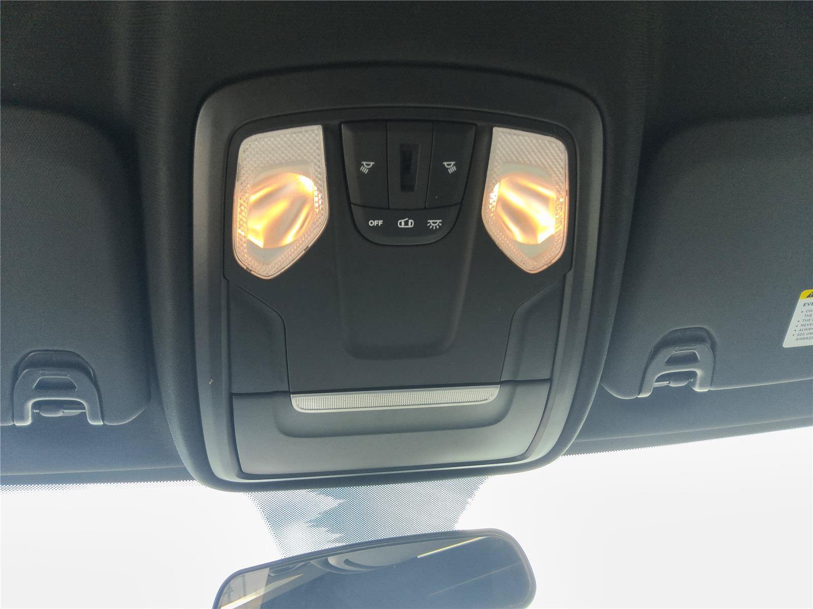 Used 2022 RAM 3500 Tradesman w/ Chrome Appearance Group AWD/4WD image 25