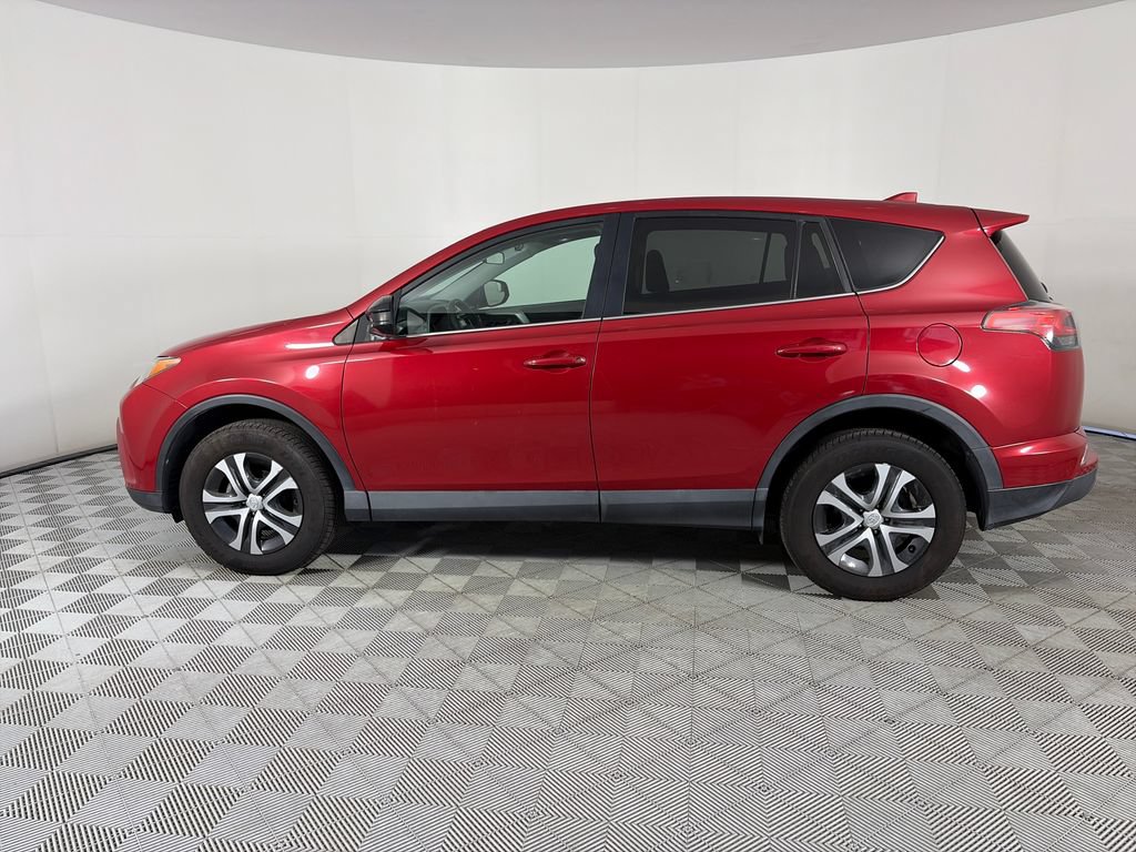 Used 2017 Toyota RAV4 LE w/ All Weather Liner Package AWD/4WD image 4