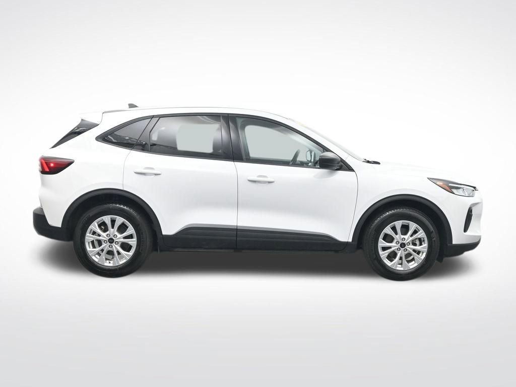 Certified 2025 Ford Escape Active FWD image 4