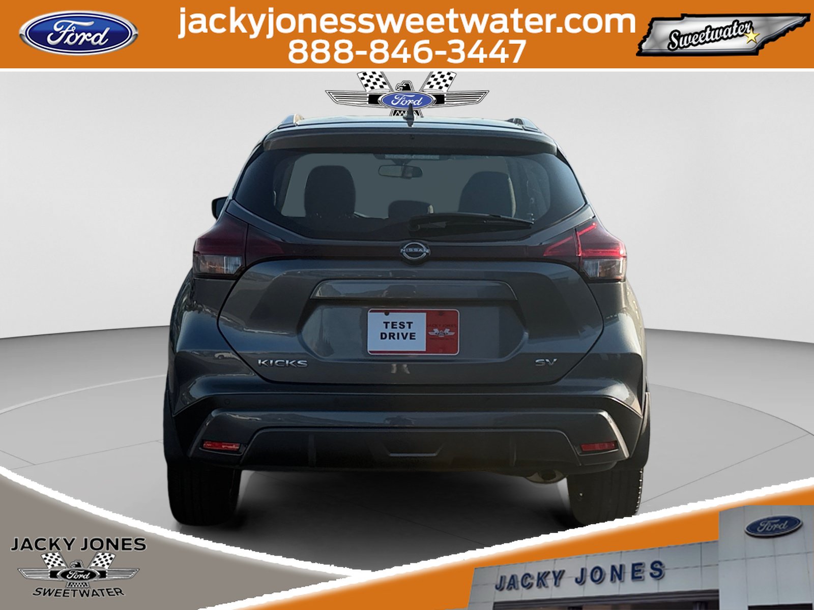 Used 2024 Nissan Kicks SV FWD image 4
