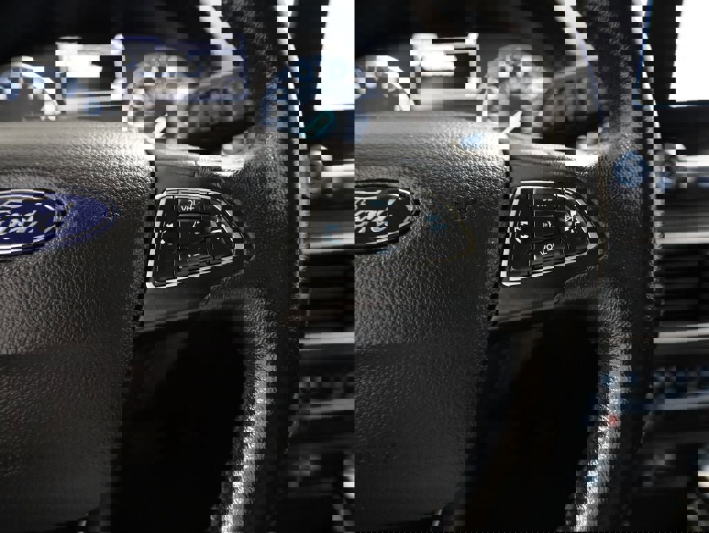 Certified 2018 Ford EcoSport SE w/ Interior Protection Package image 22