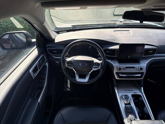 Certified 2023 Ford Explorer XLT w/ Equipment Group 202A AWD/4WD image 13