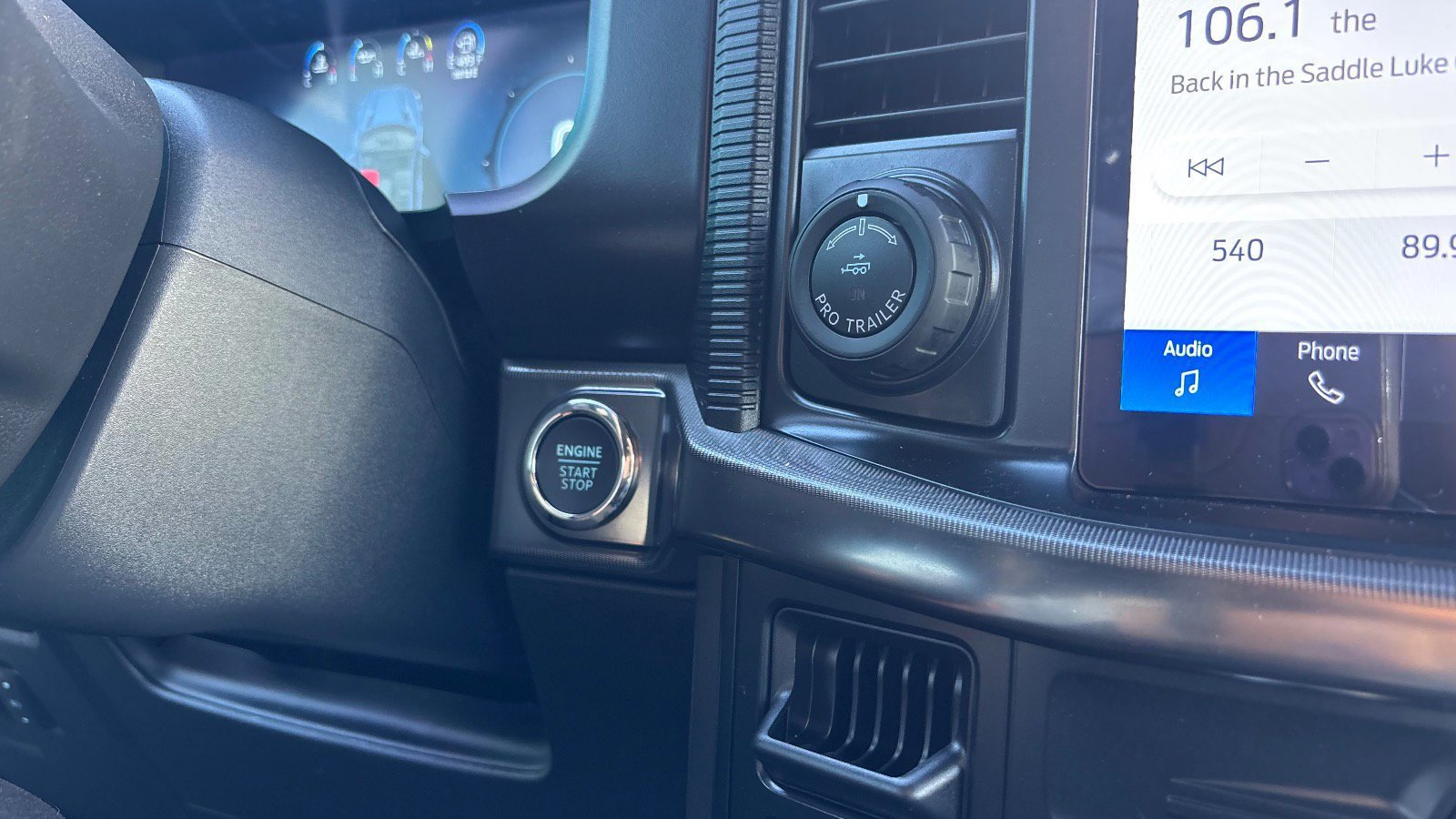 Certified 2025 Ford F150 Lariat w/ Equipment Group 502A High image 37