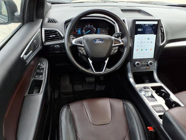 Certified 2022 Ford Edge Titanium w/ Equipment Group 301A AWD/4WD image 9