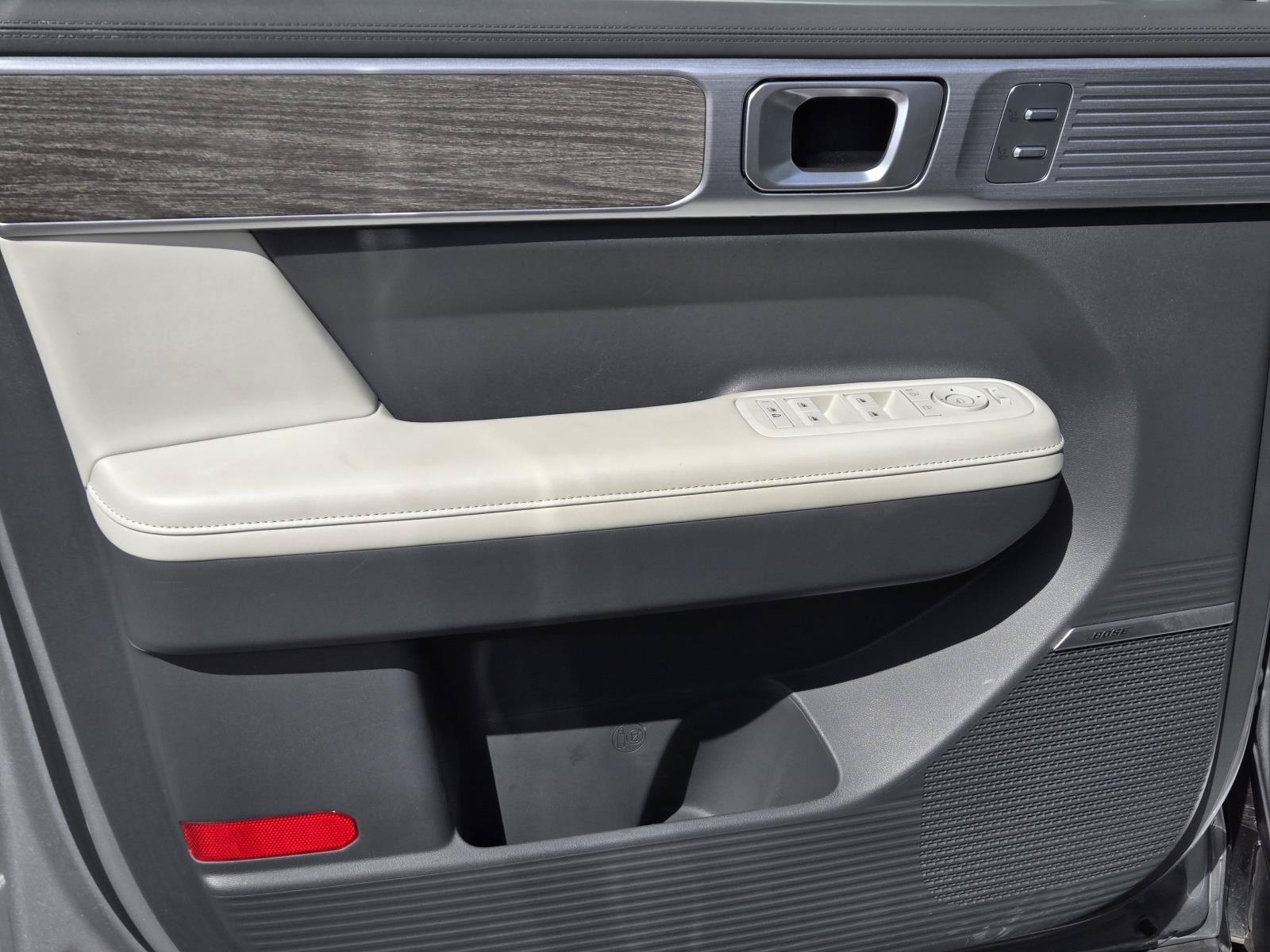 Used 2024 Hyundai Santa Fe Calligraphy FWD image 43