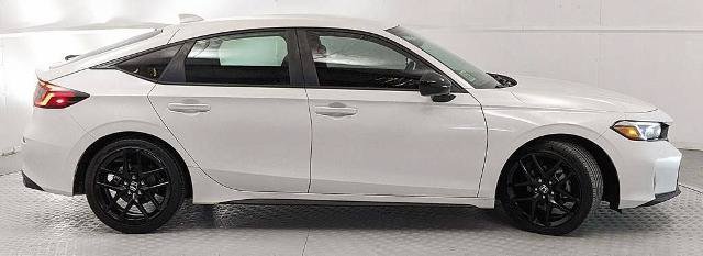 Used 2025 Honda Civic Sport image 2