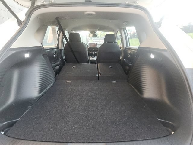 Used 2025 Honda HR-V LX image 15