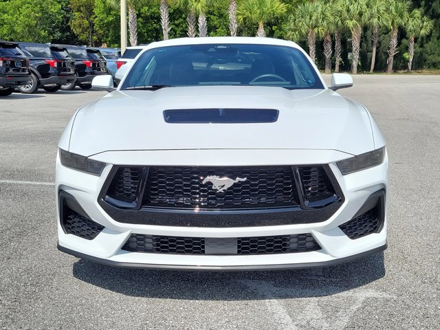 Certified 2025 Ford Mustang GT RWD image 2