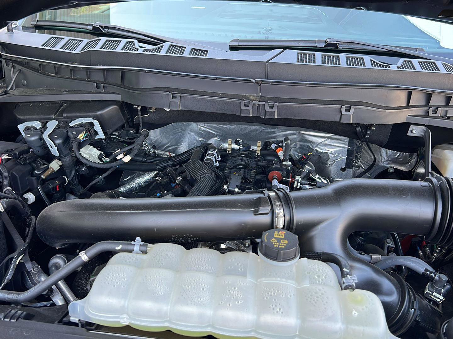 Certified 2024 Ford F150 Platinum w/ FX4 Off-Road Package image 36