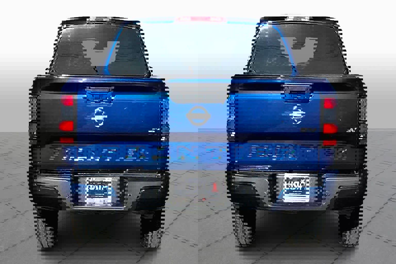 Used 2022 Nissan Frontier SV w/ Technology Package image 3