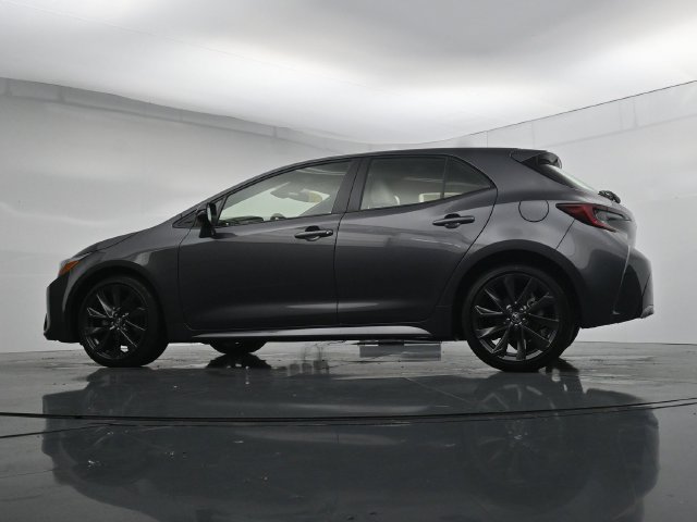 Used 2026 Toyota Corolla XSE FWD image 32