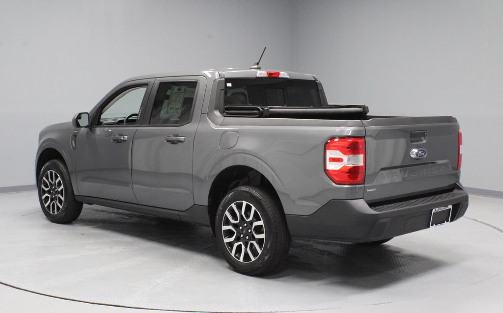Certified 2023 Ford Maverick Lariat FWD image 8