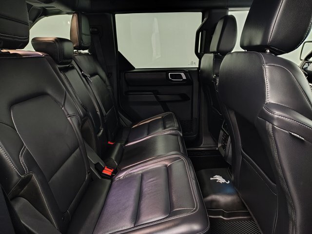 Certified 2025 Ford Bronco Outer Banks AWD/4WD image 31