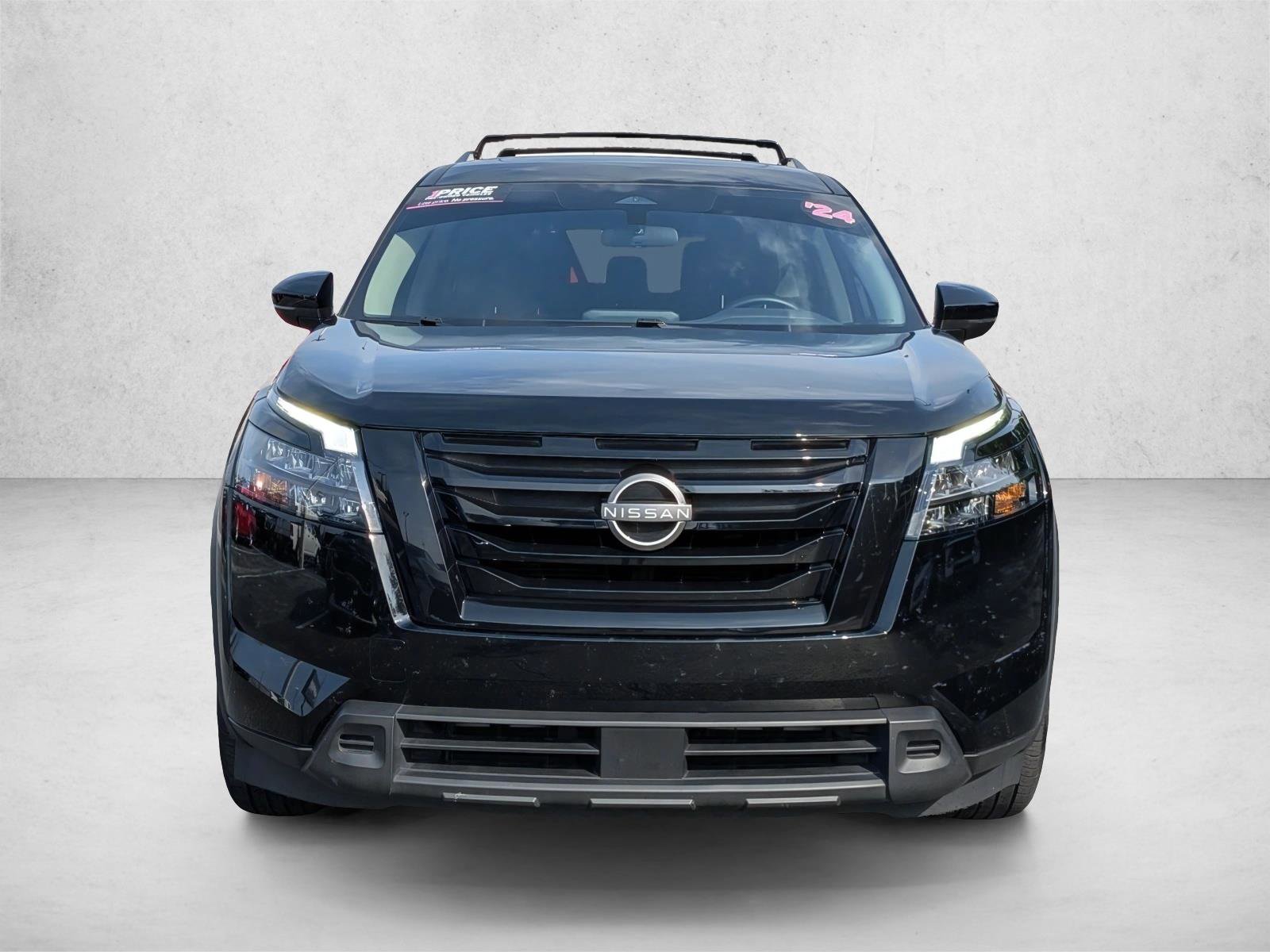 Used 2024 Nissan Pathfinder SV w/ SV Premium Package FWD video 2