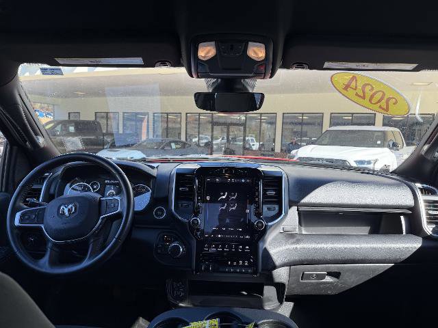 Used 2024 RAM 2500 Big Horn w/ Sport Appearance Package image 13