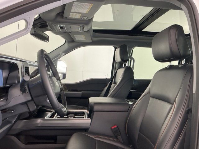 Certified 2025 Ford F450 Lariat w/ FX4 Off-Road Package image 17