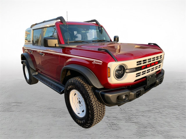 Certified 2025 Ford Bronco Heritage Edition AWD/4WD image 8