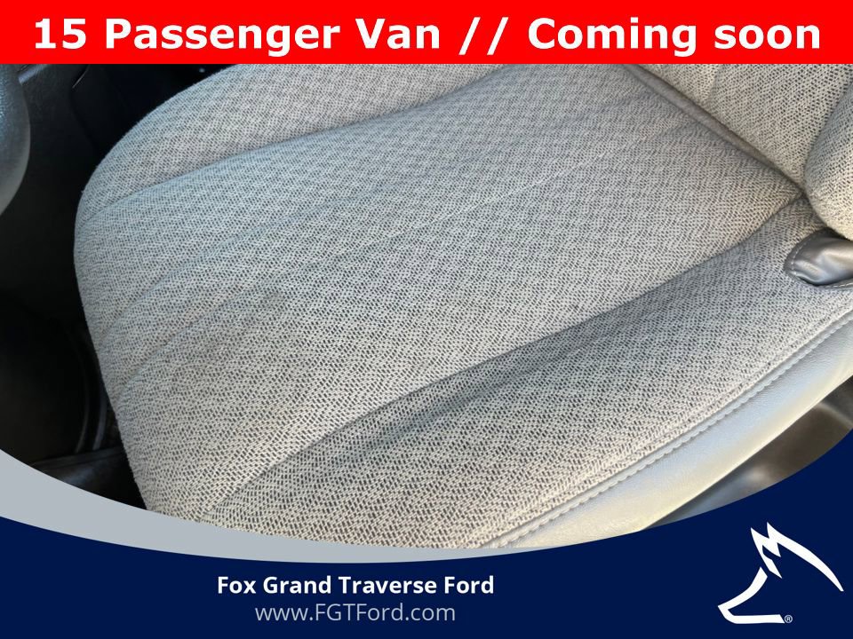 Used 2025 Chevrolet Express 3500 LT w/ LT Preferred Equipment Group image 10