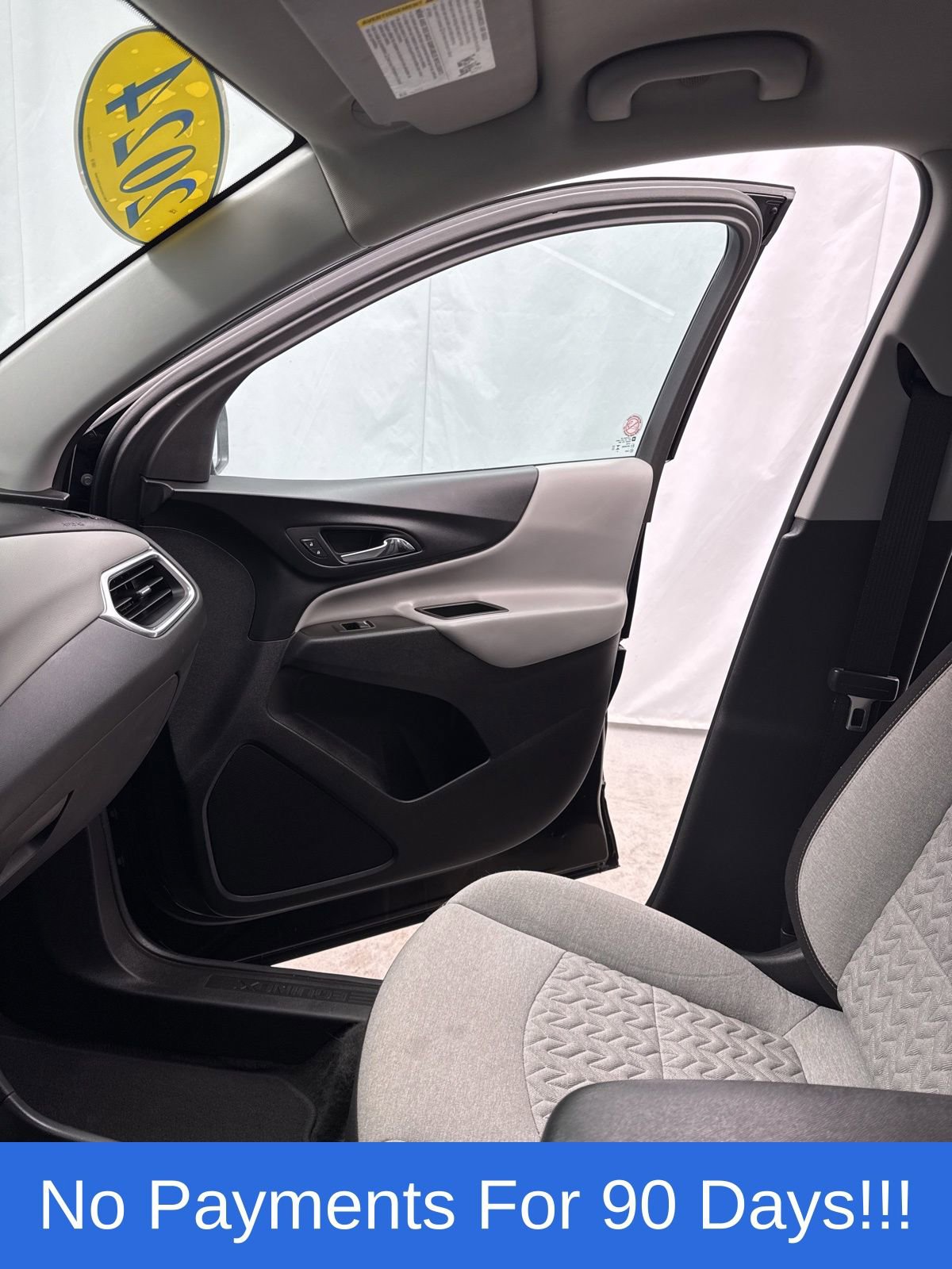 Used 2024 Chevrolet Equinox LT FWD image 24