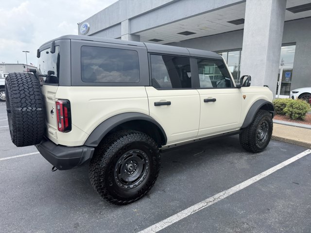 Certified 2025 Ford Bronco Badlands w/ Matte Film Protection Package AWD/4WD image 4