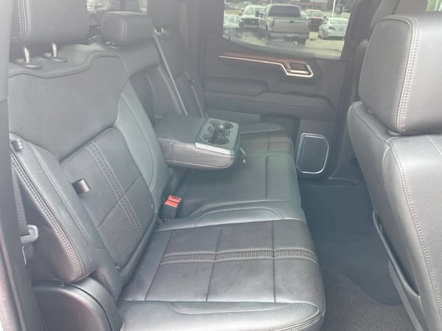 Used 2022 Chevrolet Silverado 1500 High Country w/ Technology Package AWD/4WD image 23