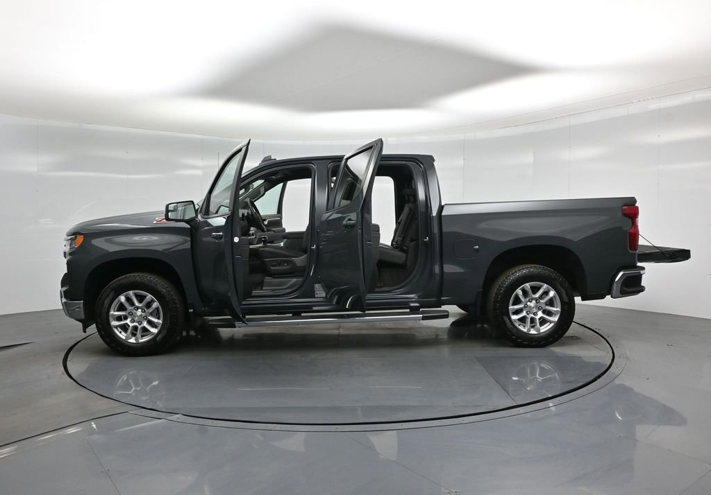 Used 2025 Chevrolet Silverado 1500 LT w/ Z71 Off-Road Package image 52