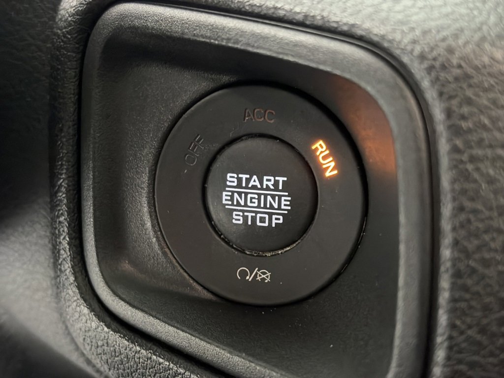 Used 2024 Jeep Wrangler Unlimited image 25