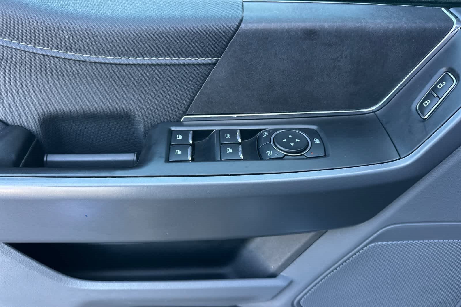 Certified 2025 Ford F150 XLT w/ Equipment Group 301A Standard image 13