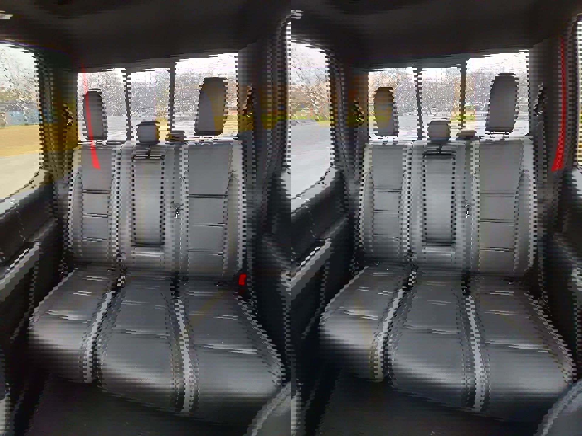 Certified 2018 Ford F150 Raptor w/ Equipment Group 802A Luxury image 22